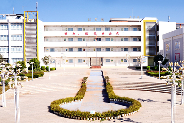 【摩登7案例】云南楚雄州永安学校多功能报告厅音响工程项目