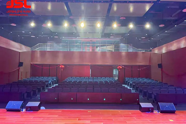 助力校园教育，四川成都龙泉驿区特殊教育学校多功能厅选用摩登7K系列有源线阵