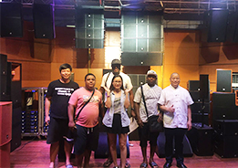 非洲客户来访摩登7音响厂家 并采购线阵音响