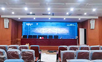 摩登7新品LA双4寸线阵音箱系统，应用于云南廉政教育基地